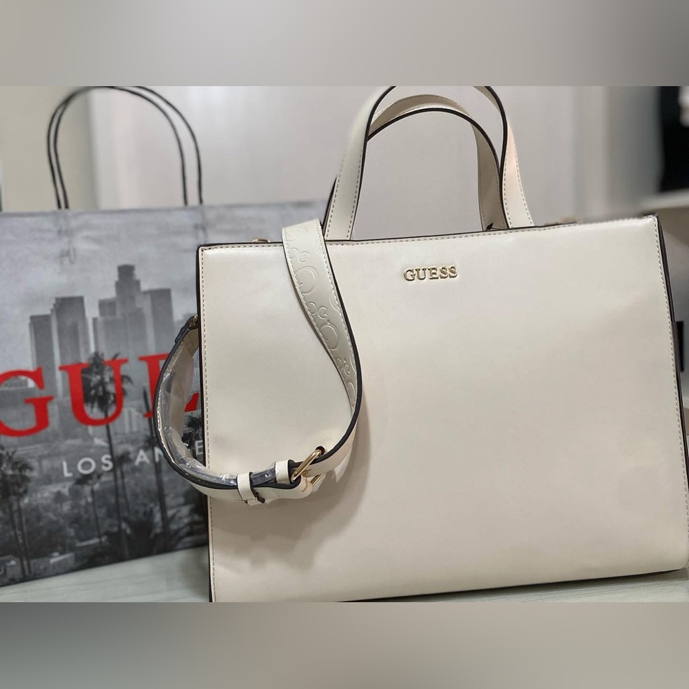GUESS Elegant Cream Tote